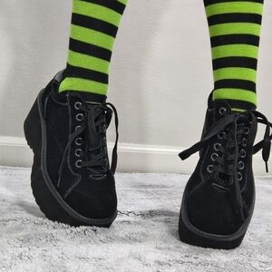 Rare UNIF Planet Platforms Suede Leather High Platform Sneaker Size 9